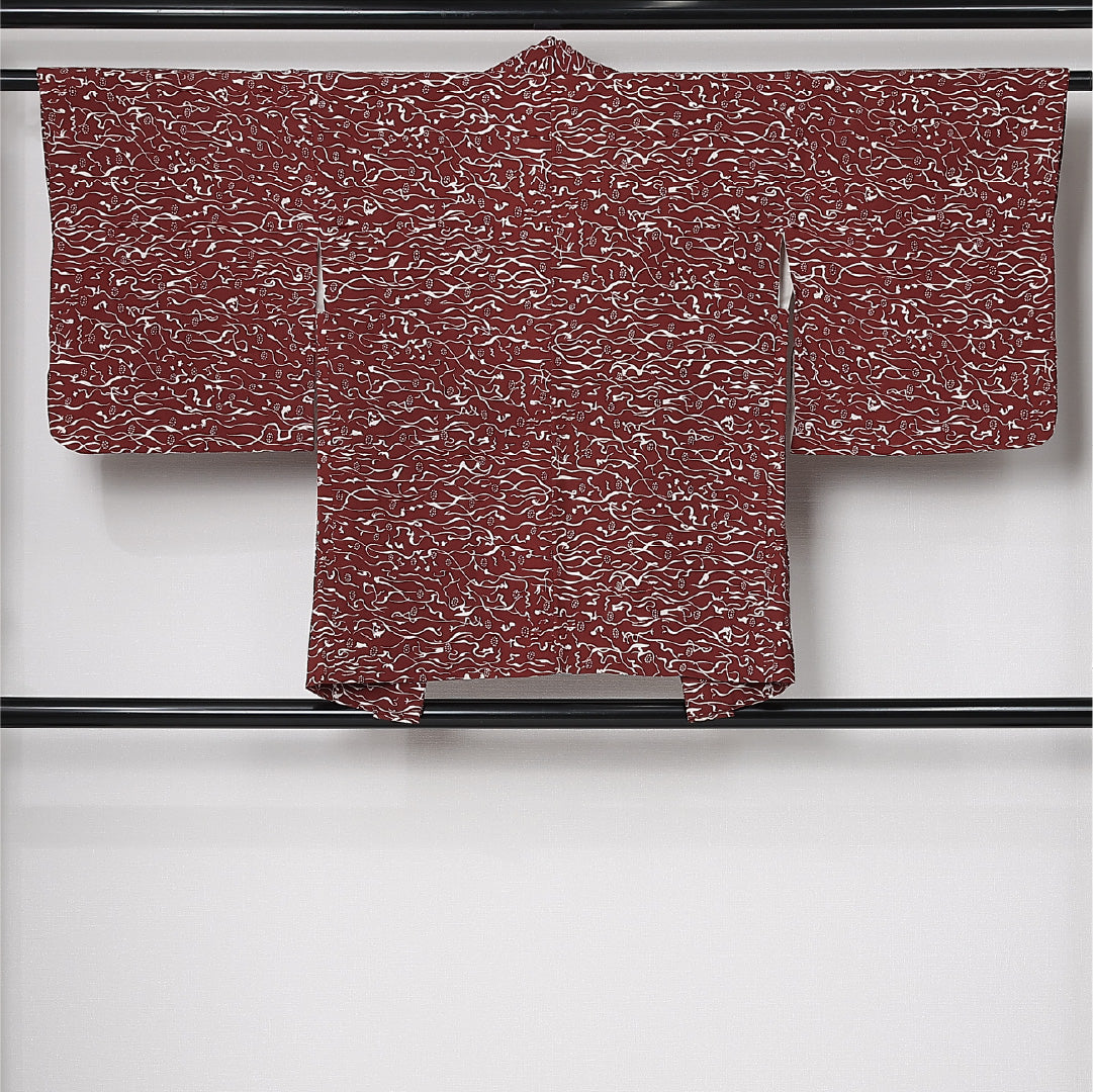 羽織 袷 身丈75cm 裄丈62cm 正絹 Aランク カジュアル Sサイズ 紐あり 創作柄 赤系 HP 1232-12789