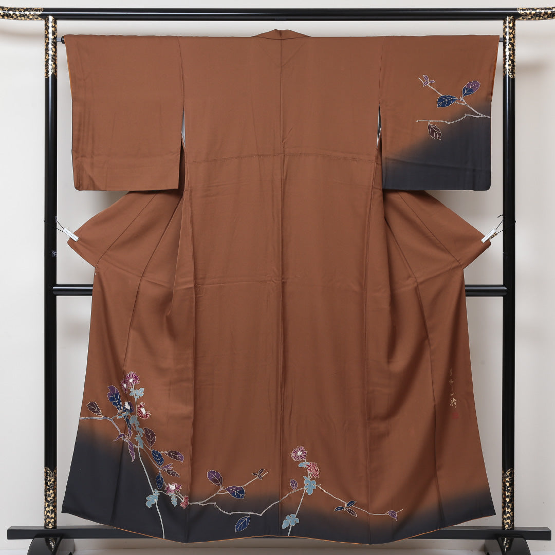 訪問着 袷 身丈158cm 裄丈66cm 正絹 Aランク セミフォーマル 広衿 Mサイズ 京友禅 草野一騎 金彩 作家物 落款 菊 茶系 SR 1217-04331