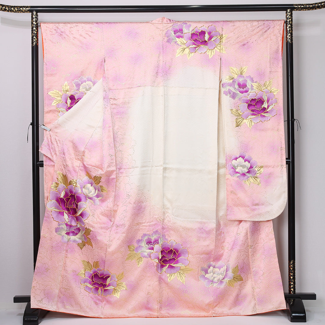 振袖 身丈167cm 裄丈67cm Sランク 正絹 袷 広衿 XL 刺繍 金駒刺繍 牡丹 フォーマル 古典的 重厚感 ピンク系 1213-F0459