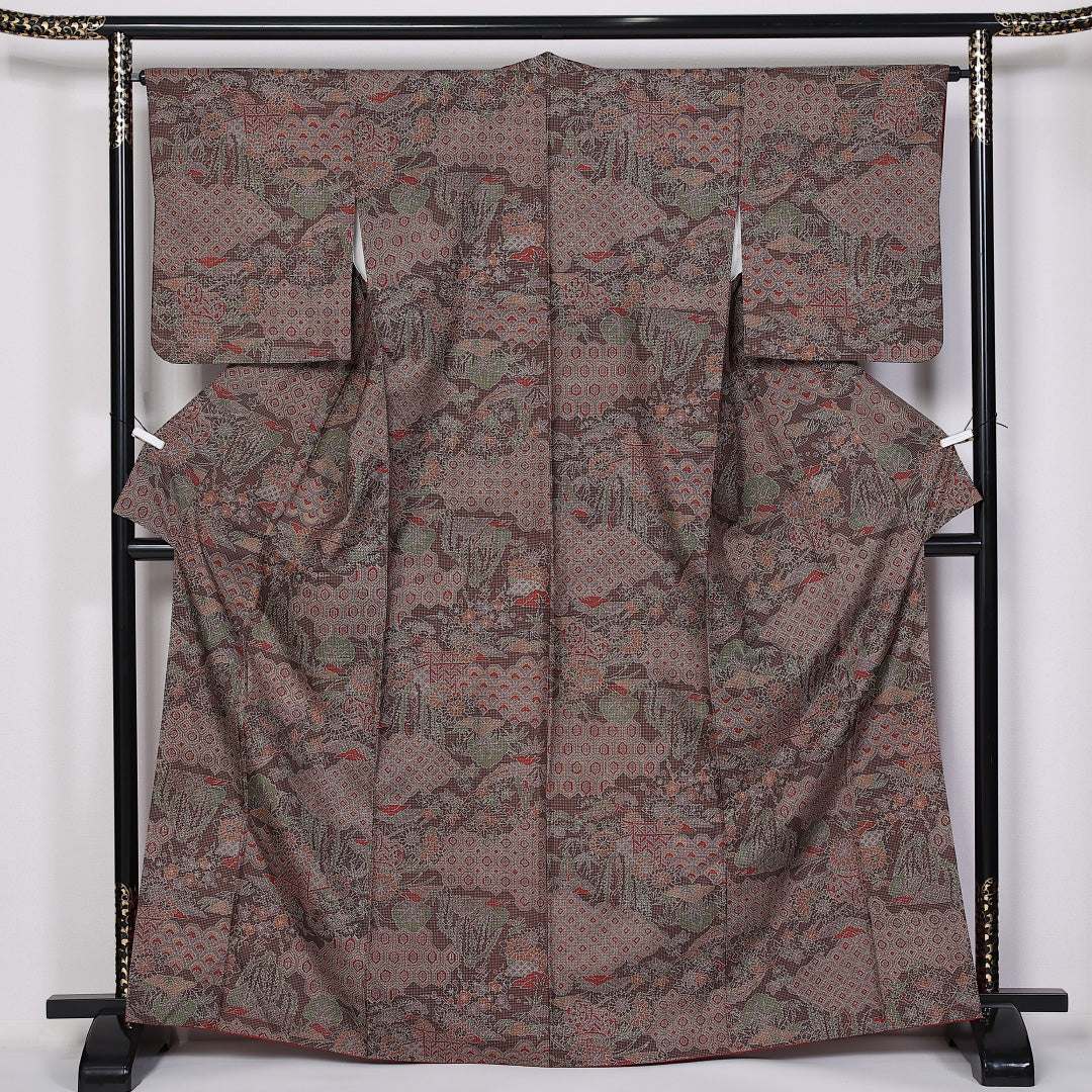 大島紬 袷 身丈165cm 裄63.5cm 正絹 吉祥文様 菊 茶系 Aランク 1216-01408