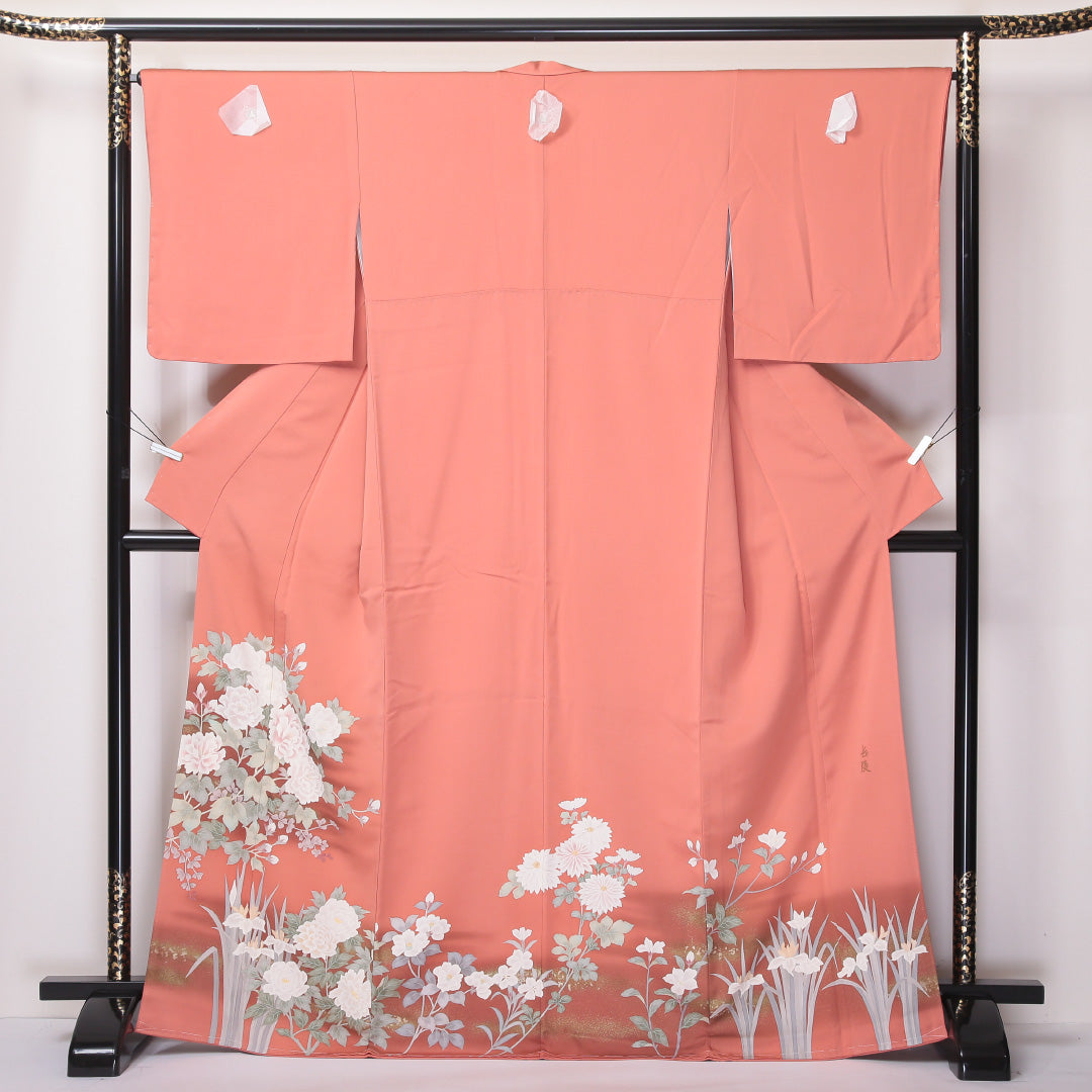 未使用品 色留袖 三つ紋 丸に立ち沢瀉 身丈168cm 裄丈66cm Nランク 正絹 袷 広衿 XL 落款 しつけ糸 金彩 牡丹 セミフォーマル 朱系 1211-F0271