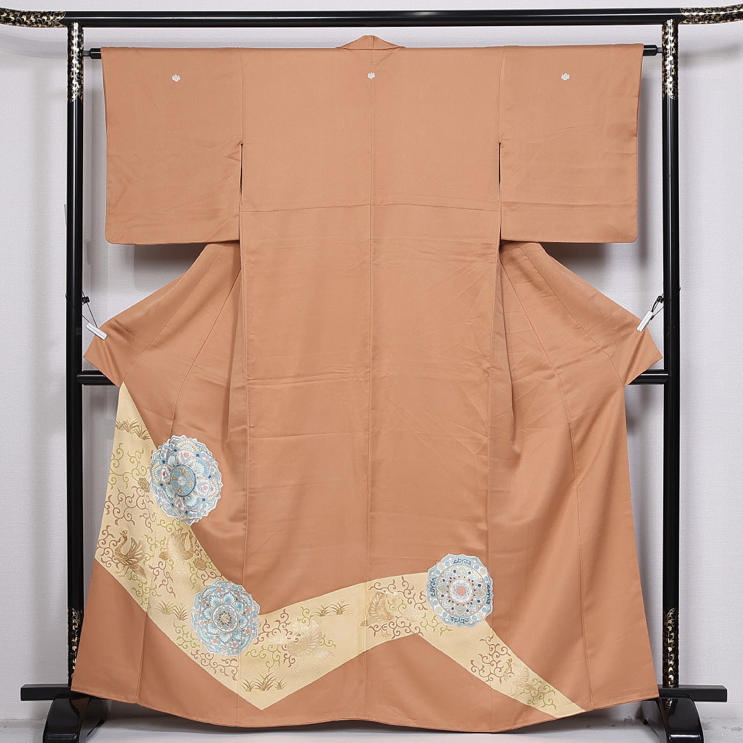 色留袖 身丈162cm 裄丈64cm 袷 三つ紋 五三桐 正絹 Aランク 広衿 宝相華 金駒刺繡 鳳凰 1211-F0359