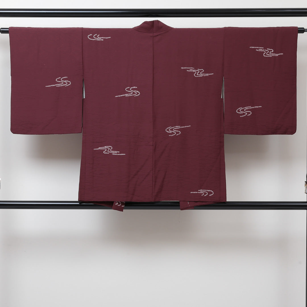 羽織 袷 身丈76cm 裄丈64cm 正絹 Aランク Mサイズ カジュアル 紐あり 創作柄 赤系 RP 1232-05697