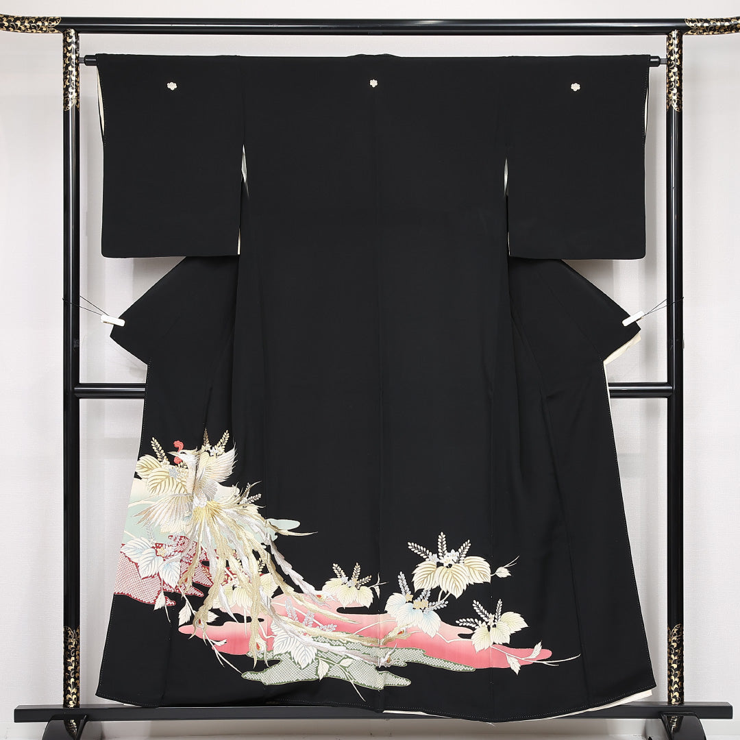黒留袖 五つ紋 五三桐 身丈154cm 裄丈64cm Bランク 正絹 袷 比翼 広衿 S 刺繍 鳳凰 桐 フォーマル 古典的 格調高い 黒系 1211-F0530