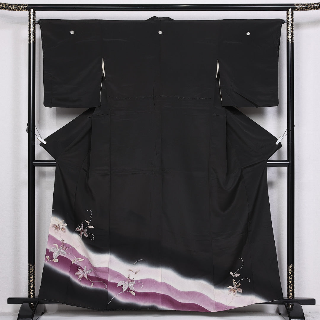 黒留袖 五つ紋 丸に梅鉢 身丈159cm 裄丈64cm Cランク 正絹 袷 広衿 M 刺繍 桐 フォーマル 黒系 1211-F0317