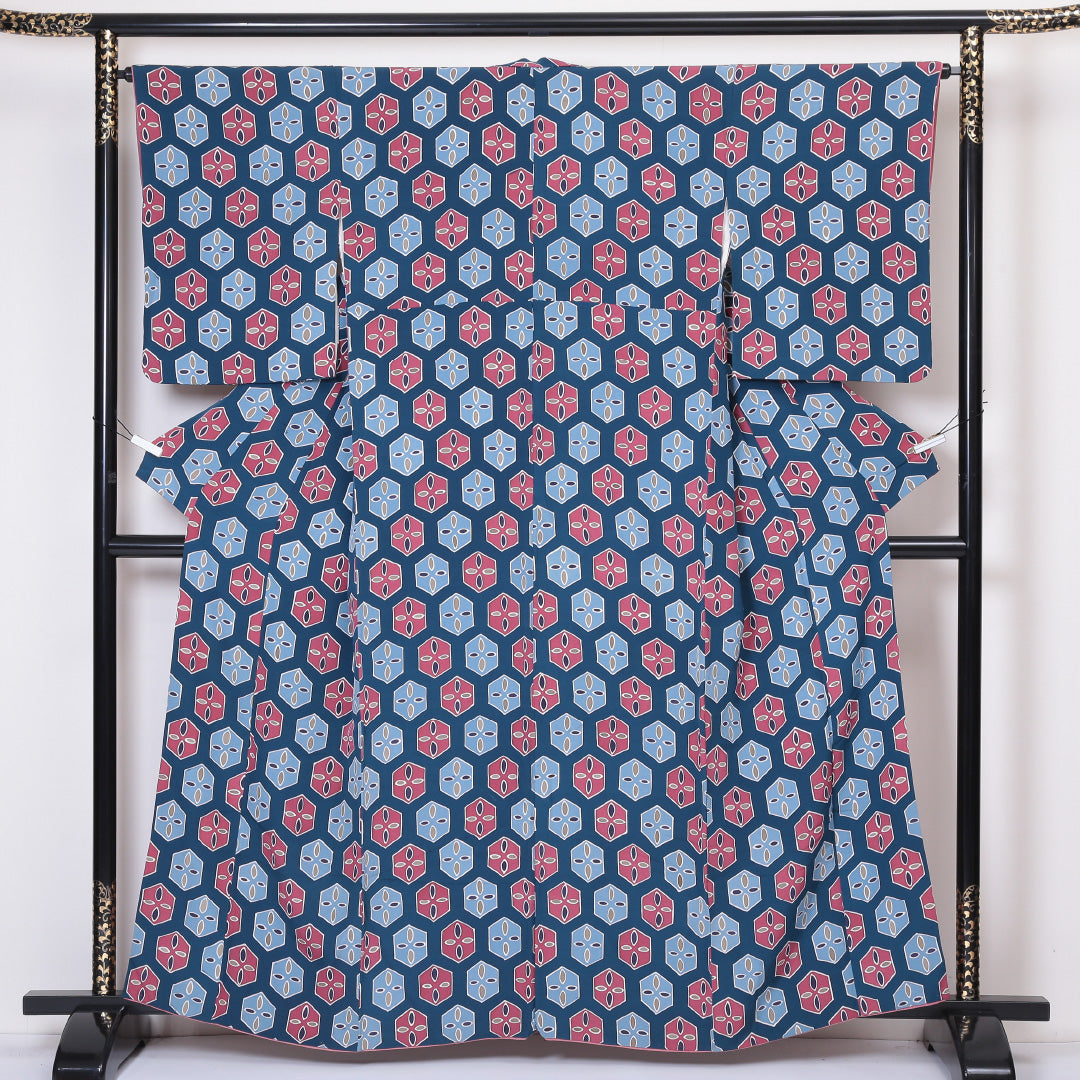 小紋 袷 身丈159cm 裄丈65cm 正絹 Bランク インフォーマル 広衿 Mサイズ 亀甲 青系 HP 1221-01857