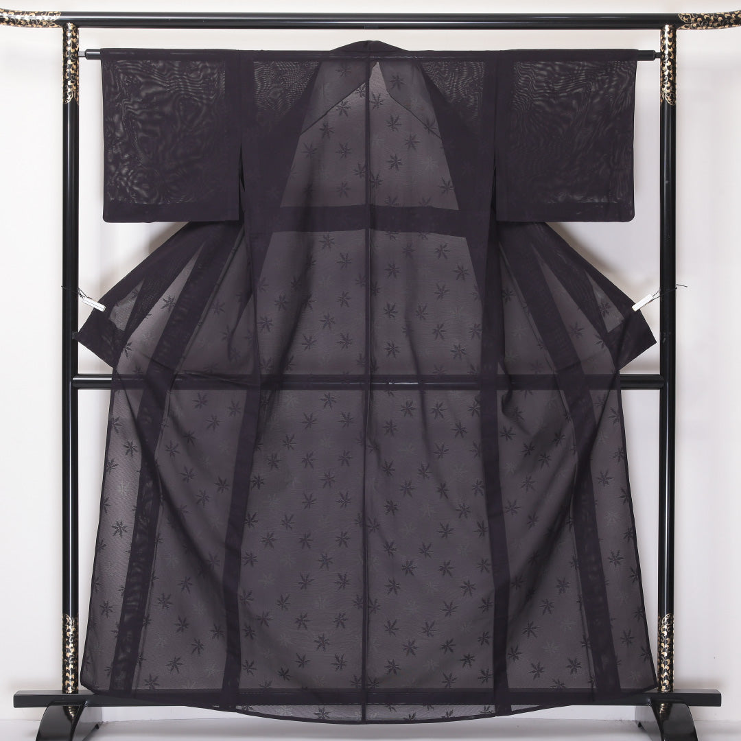 色無地 夏物 紗 身丈162cm 裄丈62cm 正絹 Aランク Lサイズ 広衿 インフォーマル 紋意匠 紅葉 紫系 1214-05253