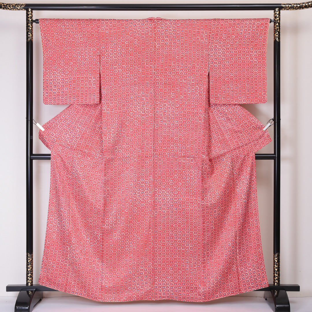 小紋 袷 身丈161cm 裄64.5cm 正絹 レトロ 菱形 赤系 Aランク 1215-02073