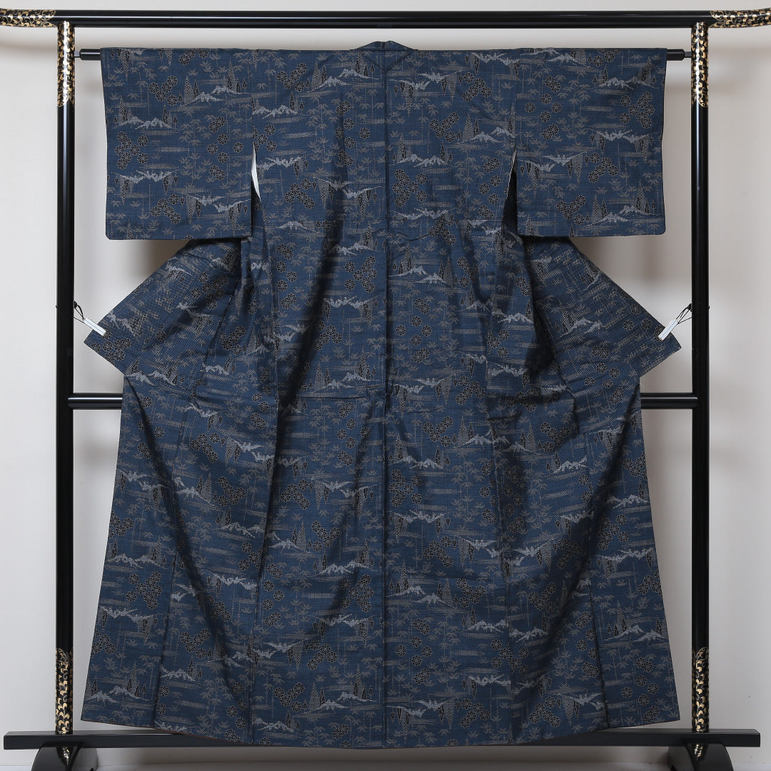 大島紬 袷 身丈157cm 裄丈62cm 正絹 Sランク インフォーマル 広衿 Mサイズ 古典柄 紺系 RP 1223-03041