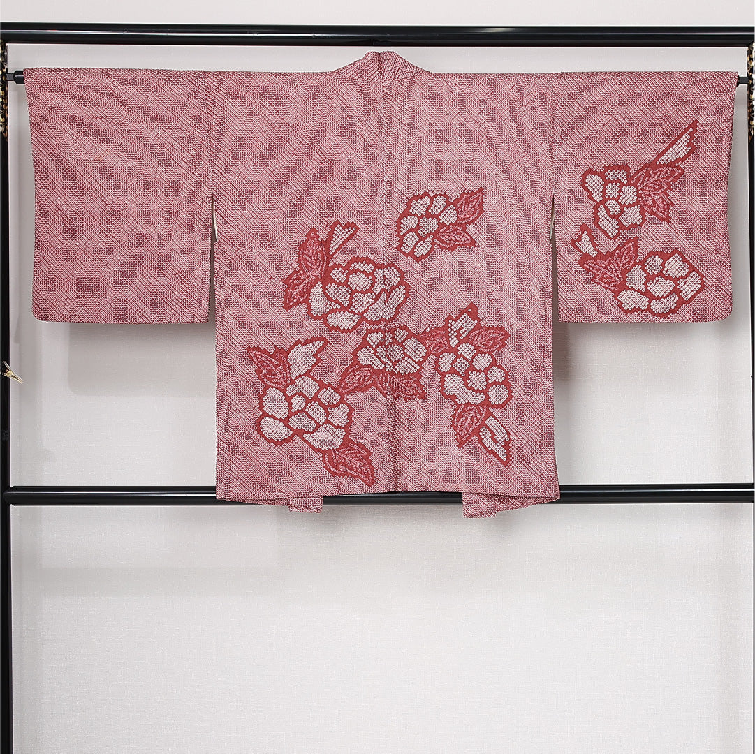 絵羽羽織 (総絞り) 袷 身丈80cm 裄丈65cm 正絹 Bランク インフォーマル Mサイズ 紐あり 花柄 赤系 LP 1234-12618