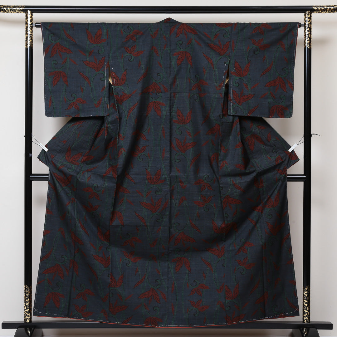 大島紬 袷 身丈159cm 裄65cm 正絹 紺系 Aランク 花柄 しつけ糸 1216-00530-3318 1216-00530