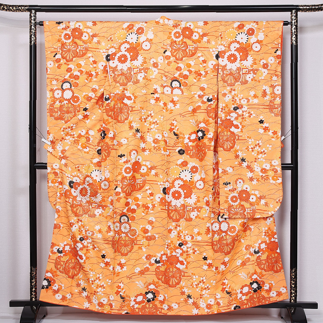 振袖 身丈160cm 裄丈64cm 袷 正絹 Sランク 広衿 花車 牡丹 紅葉 菊 芝草 金駒刺繍 1213-F0393
