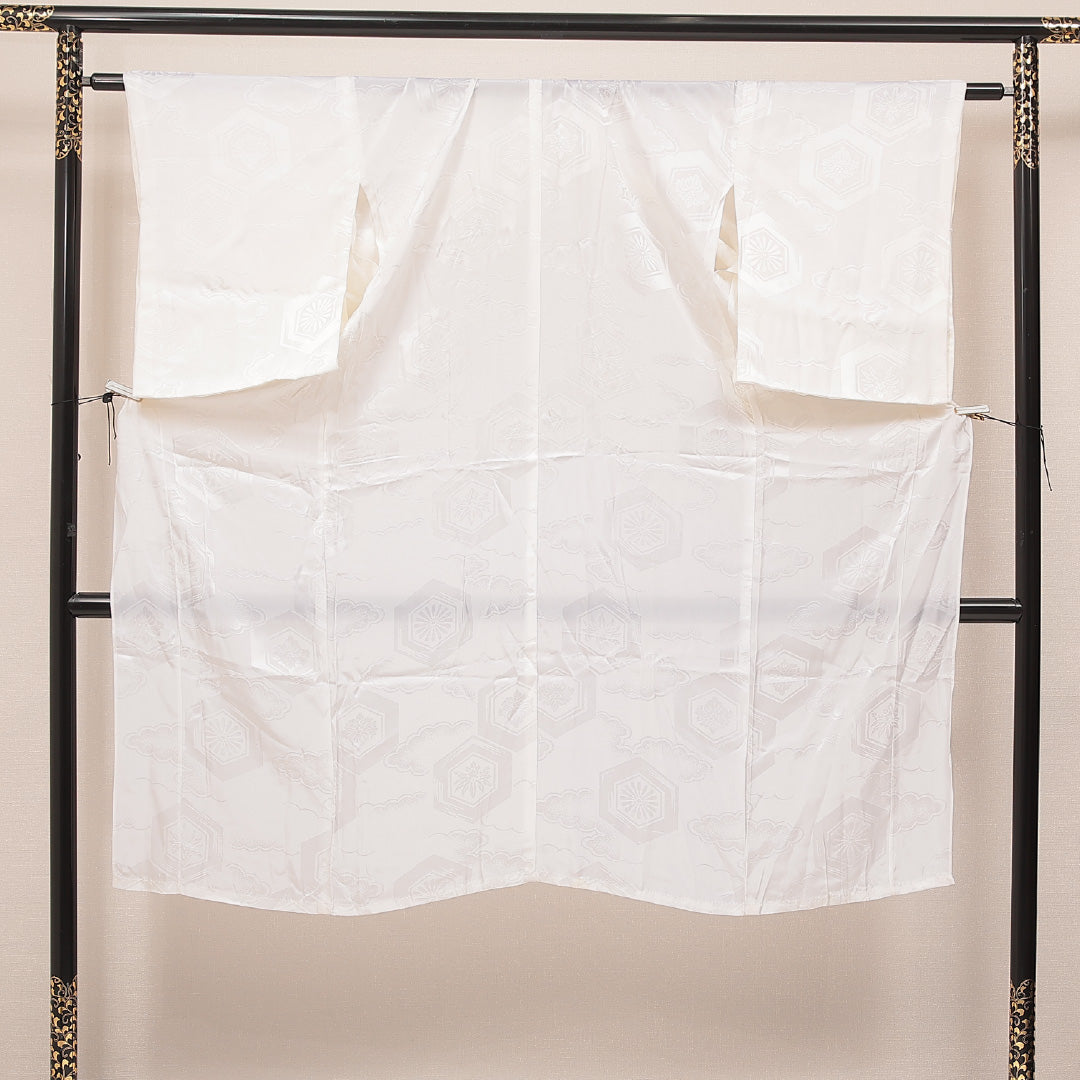 長襦袢 クリーム系 ポリエステル 無双袖 吉祥文様 1239-17090 背面全体