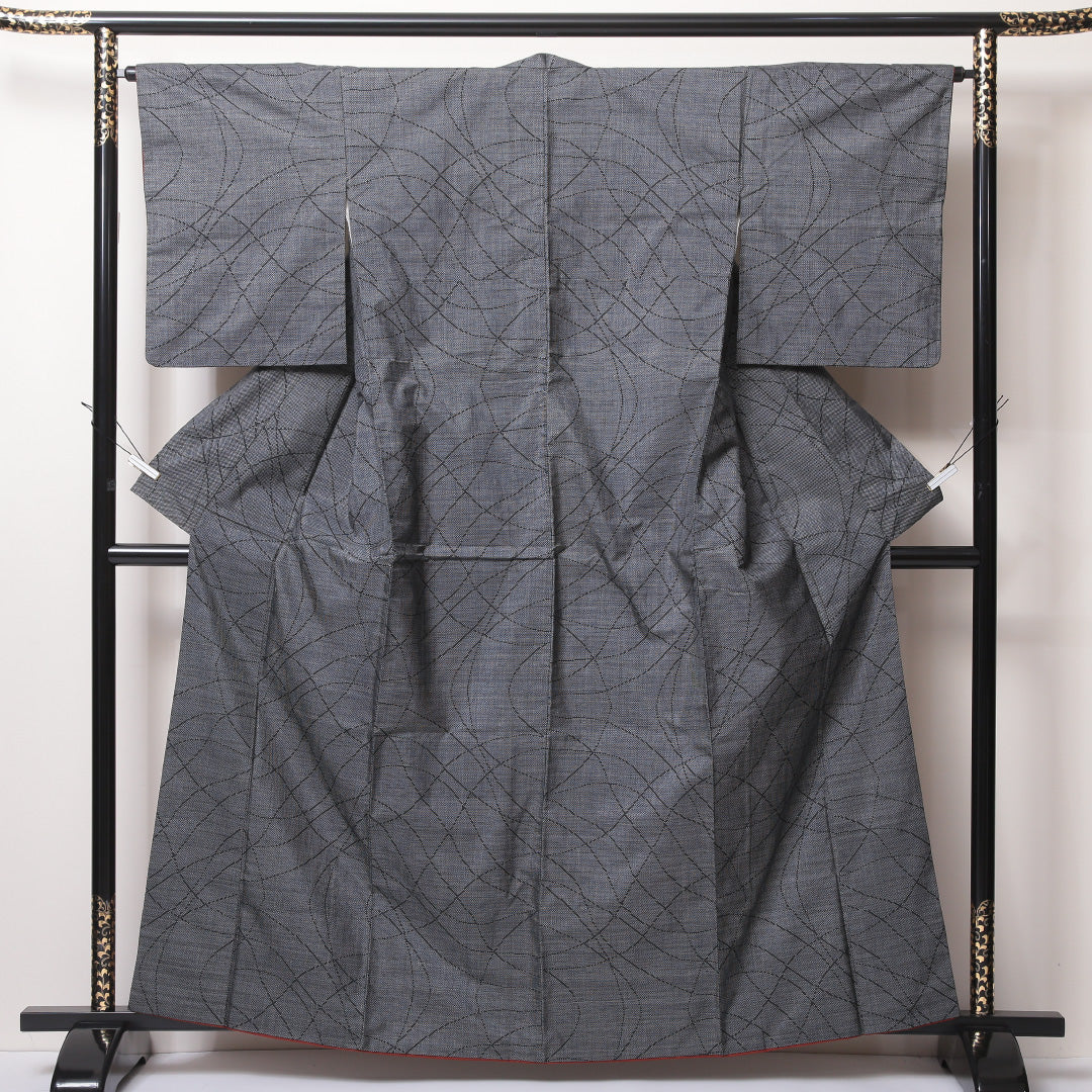 紬 袷 身丈162cm 裄丈62cm 正絹 Bランク カジュアル 広衿 Lサイズ 創作柄 グレー系 HP 1223-03540
