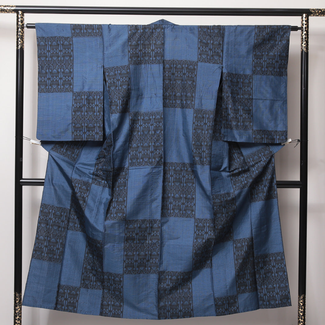 紬 単衣 身丈151cm 裄丈62cm 正絹 Bランク Sサイズ バチ衿 カジュアル 市松 青系 1216-03505