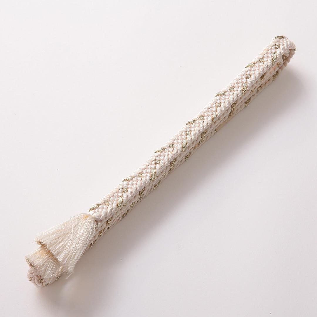 未使用品 帯締め 留袖用 正絹 Aランク 平組紐 白系 金系 共箱 D 1236-01391