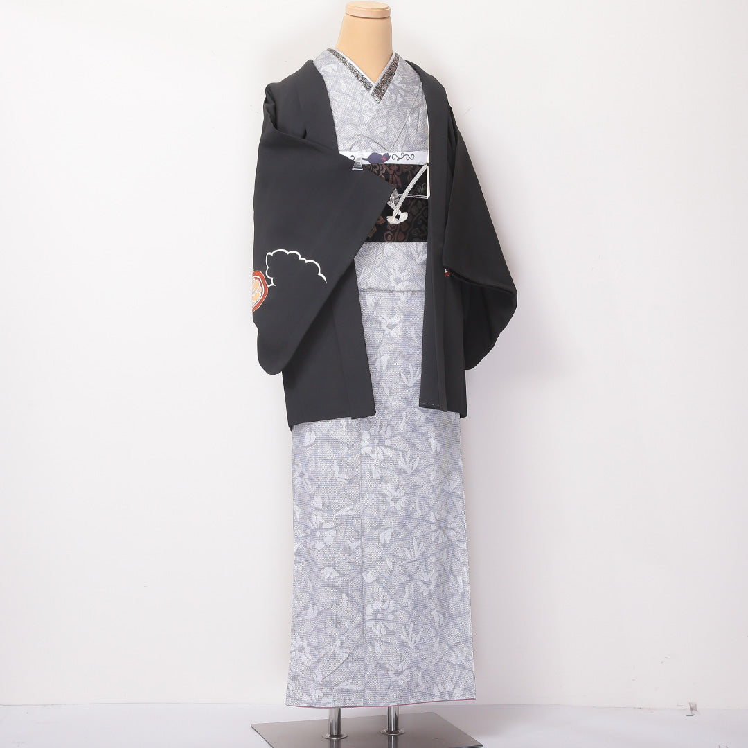 黒羽織 袷 身丈78cm 裄丈62cm 正絹 Aランク 一つ紋 (抱き茗荷) セミフォーマル Sサイズ 紐あり 家紋柄 黒系 RP 1233-06088