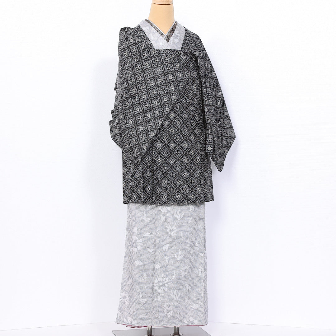 道行コート (大島紬) 袷 身丈86cm 裄丈61cm 正絹 Aランク インフォーマル Sサイズ 蜀江 グレー系 RP 1237-10779