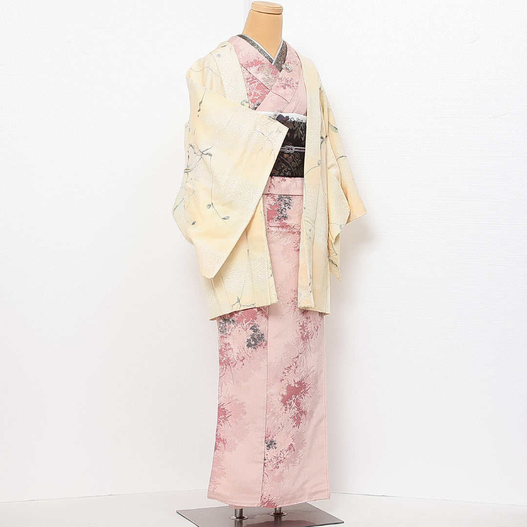 羽織 袷 身丈81cm 裄丈64cm 正絹 Bランク カジュアル Mサイズ 金彩 植物柄 クリーム系 HP 1232-13942