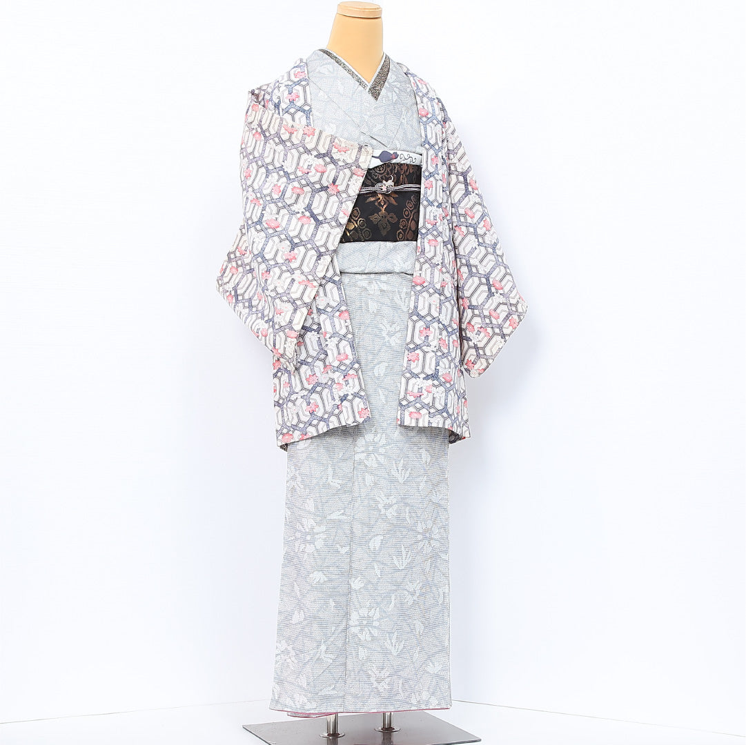 羽織 袷 身丈84cm 裄丈61cm 正絹 Cランク カジュアル Sサイズ 亀甲 菊 植物柄 白系 HP 1232-12108