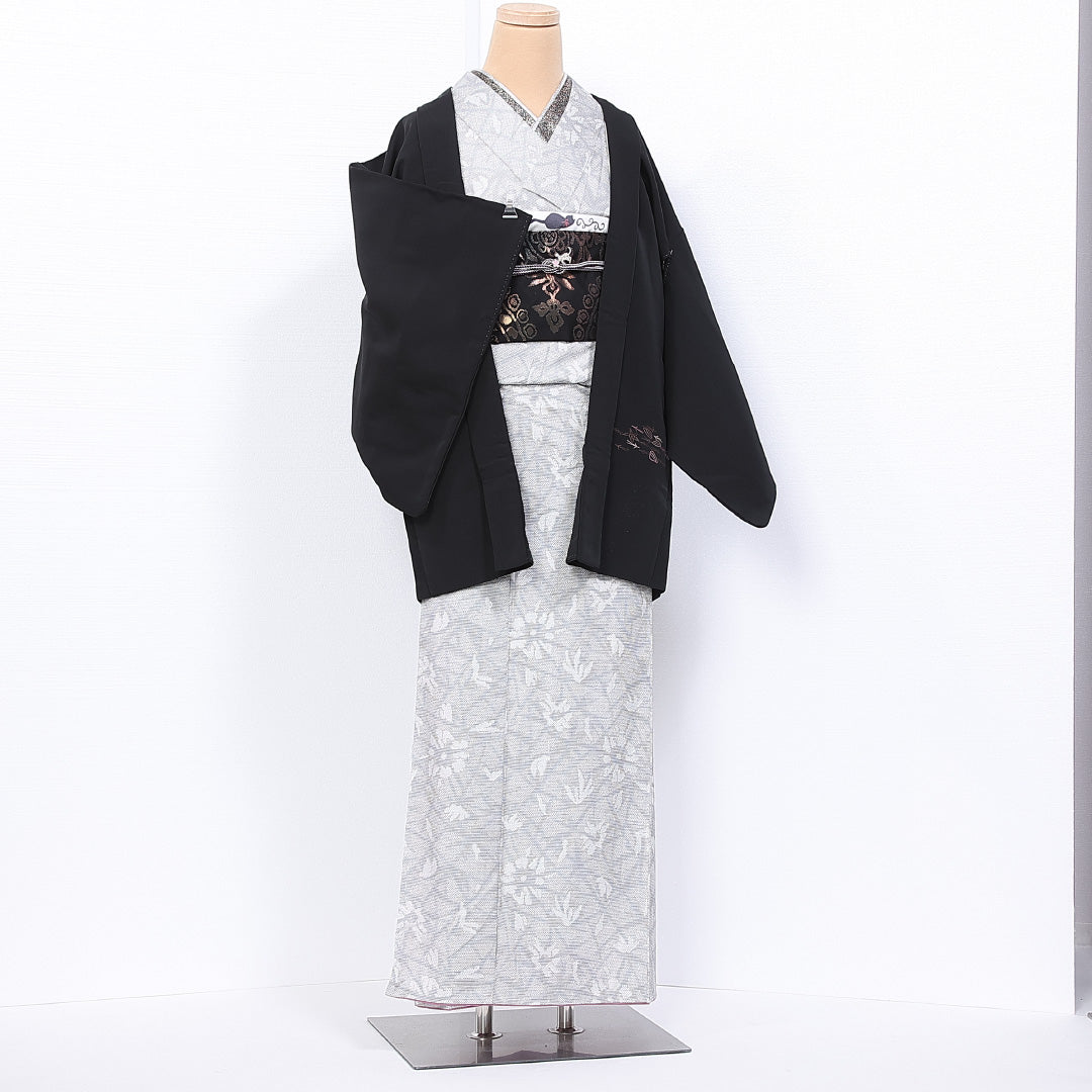 黒羽織 袷 身丈77cm 裄丈64cm 正絹 Aランク インフォーマル Mサイズ 刺繍 貝桶 菊 黒系 RP 1233-11122