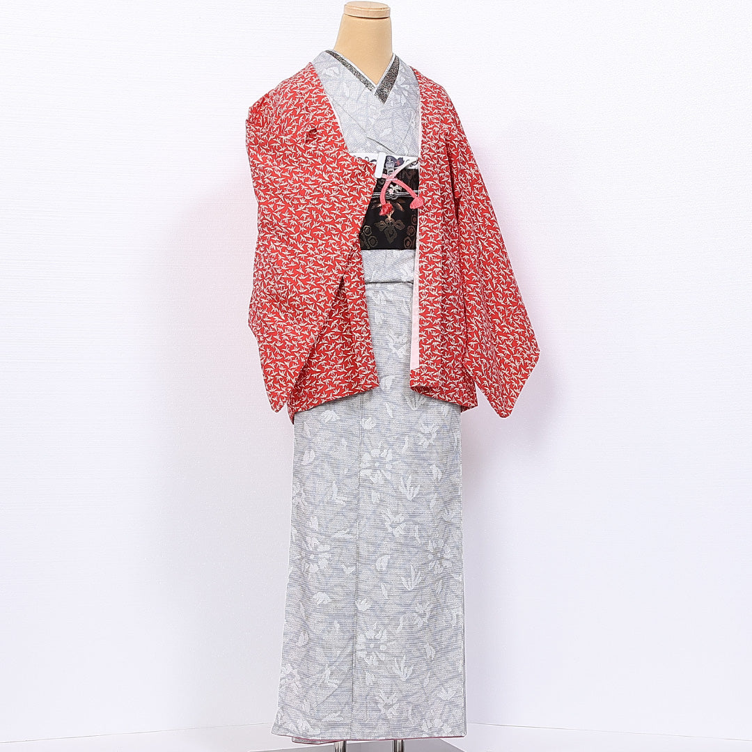 羽織 袷 身丈74cm 裄丈63cm 正絹 Aランク カジュアル Sサイズ 紐あり 折り鶴 朱系 RP 1232-11079