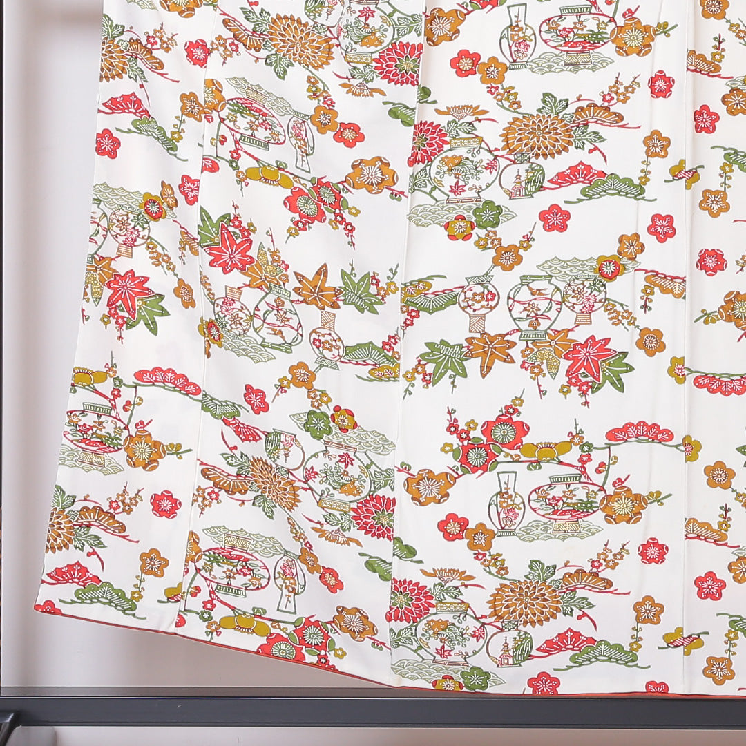 小紋 袷 身丈154cm 裄丈62cm 正絹 Bランク Sサイズ バチ衿 インフォーマル 紅型 花柄 白系 1215-01856