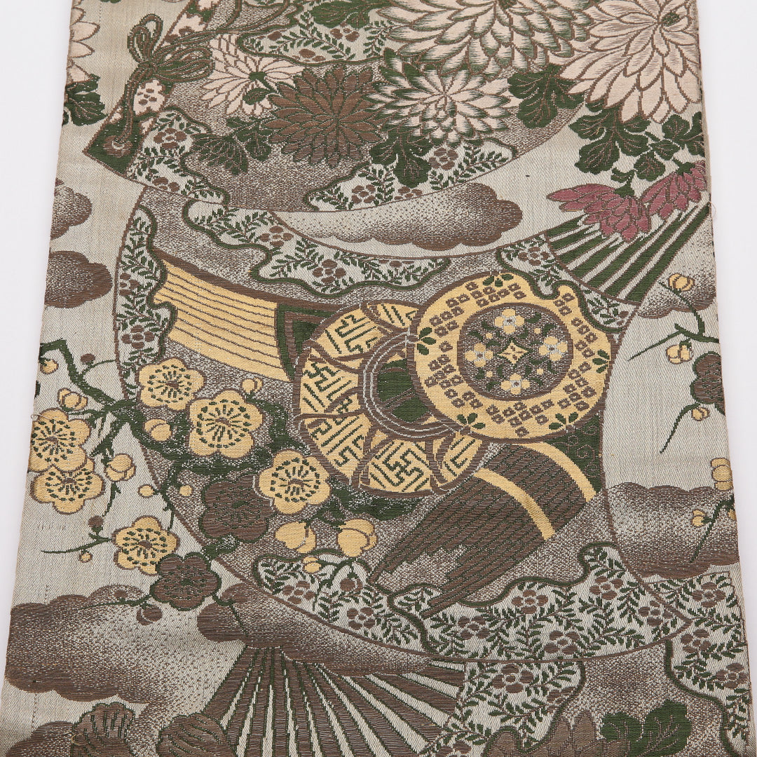 アンティーク 丸帯 帯丈394cm 正絹 全通 扇面文 鼓 雲取り 菊 グレー系 クリーム系 1242-01366