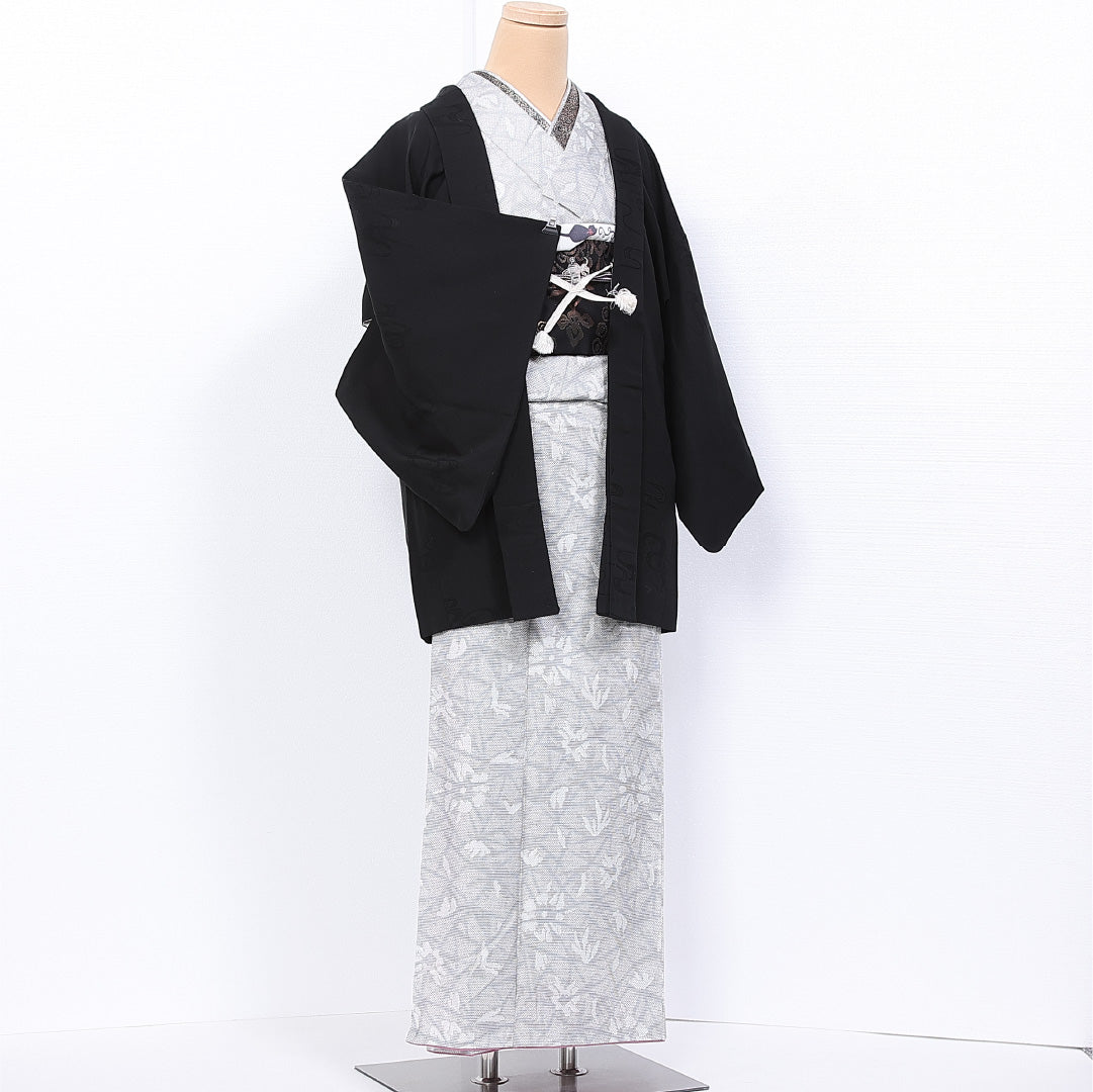 黒羽織 袷 身丈78cm 裄丈63cm 正絹 Sランク 一つ紋 (三つ葉葵) セミフォーマル Sサイズ 紐あり 無地 黒系 RP 1233-11124
