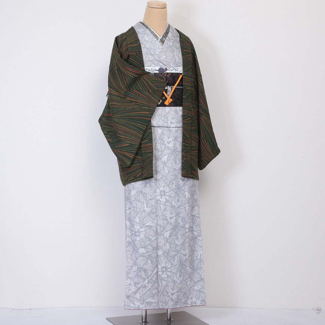 羽織 袷 身丈75cm 裄丈63cm 正絹 Sランク カジュアル Sサイズ 紐あり 幾何学柄 緑系 RP 1232-06048