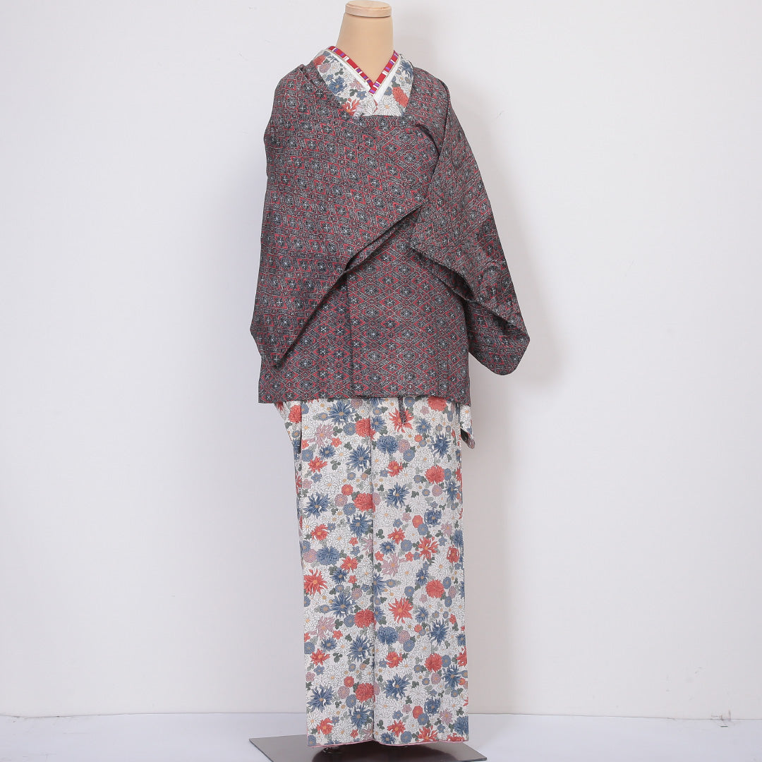 道行コート 袷 身丈79cm 裄丈60cm 正絹 Sランク Sサイズ 創作柄 黒系 RP 1237-05804