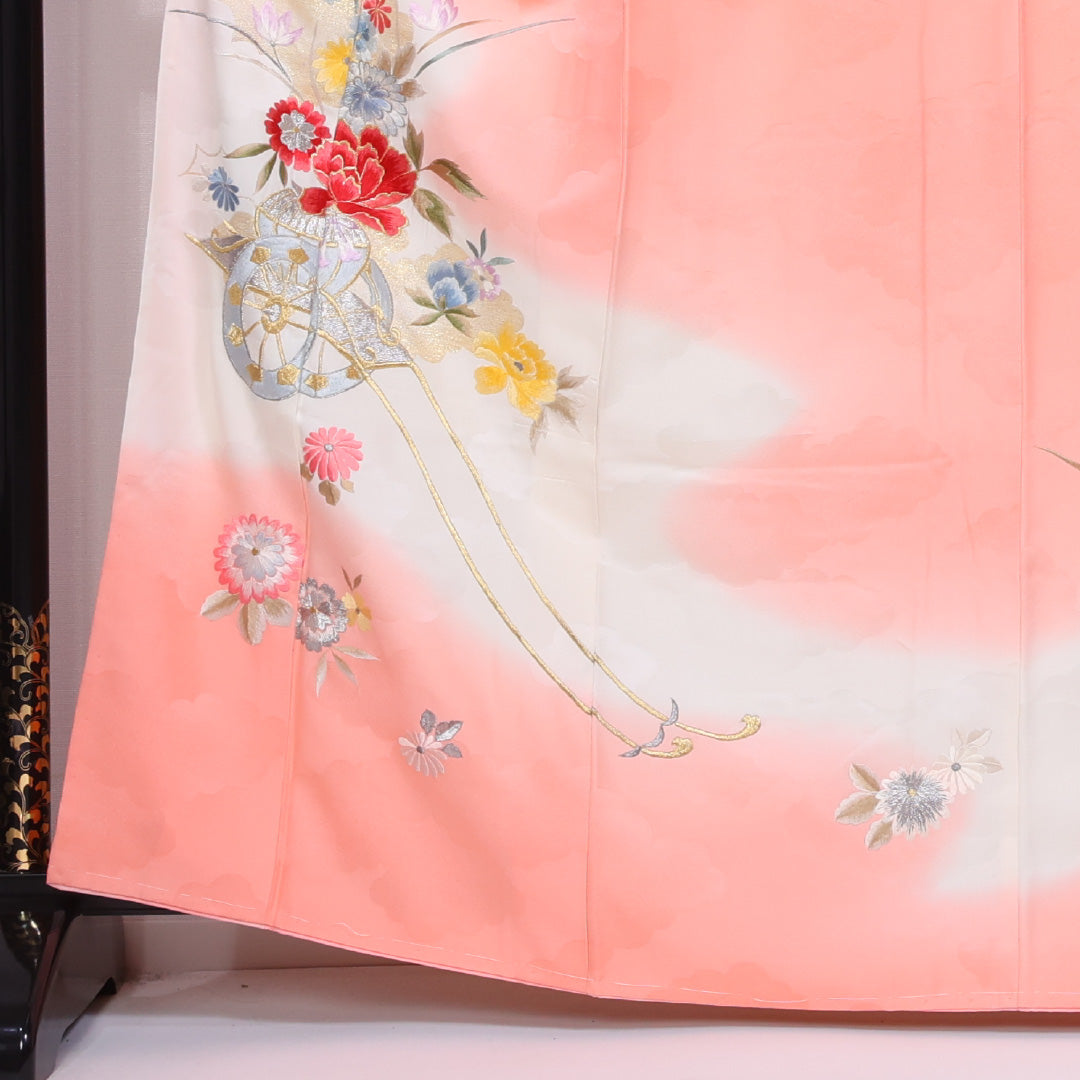 訪問着 袷 身丈161cm 裄丈67cm 正絹 Sランク 一つ紋 (中陰蔦) セミフォーマル バチ衿 Lサイズ 漆糸 刺繍 花車 ピンク系 M4 1217-11535