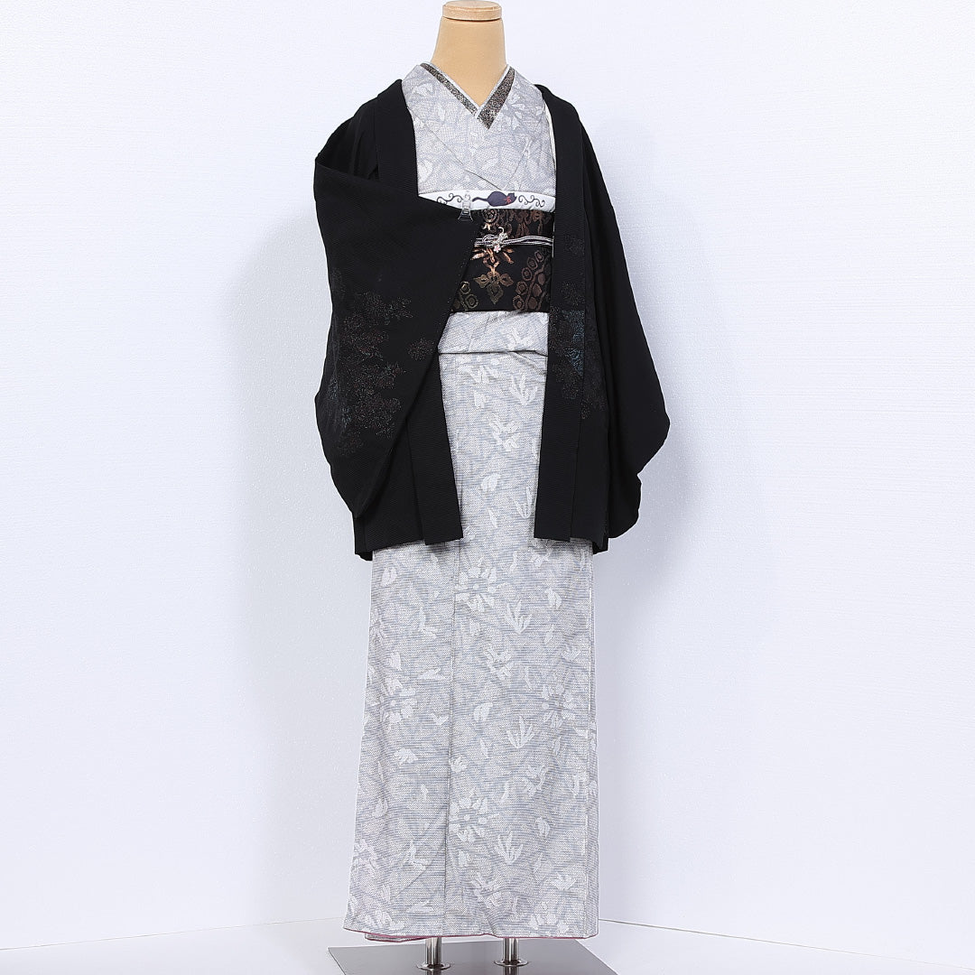 羽織 身丈76cm 裄丈61cm S 正絹 Aランク 袷 一つ紋 黒羽織 漆糸 オリエンタル 橘 絵羽羽織 1217-10240