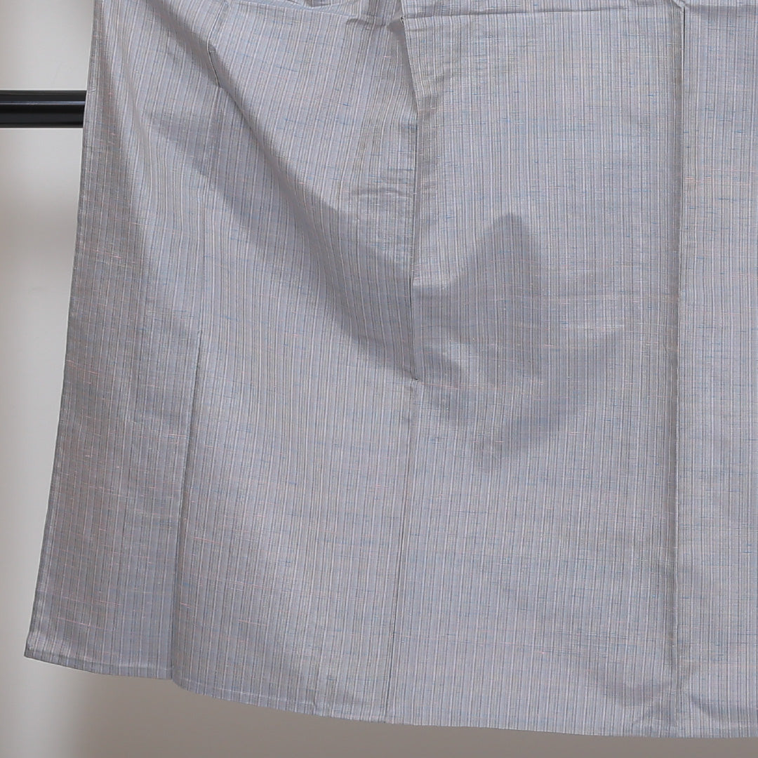紬 単衣 身丈145cm 裄丈62cm 正絹 Bランク XSサイズ バチ衿 カジュアル 縞 グレー系 1216-02915
