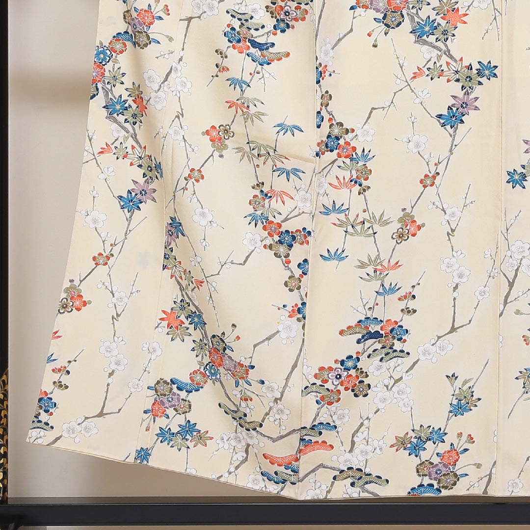 小紋 袷 身丈153cm 裄64cm クリーム系 梅 笠松 笹 紅葉 型染め 正絹 Aランク 1215-01771-3215