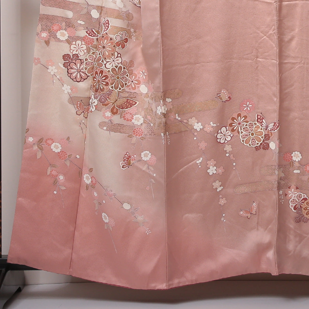 訪問着 袷 身丈155~159cm 裄65cm 正絹 花や蝶 金彩 エ霞 ピンク系 Aランク 1212-00598