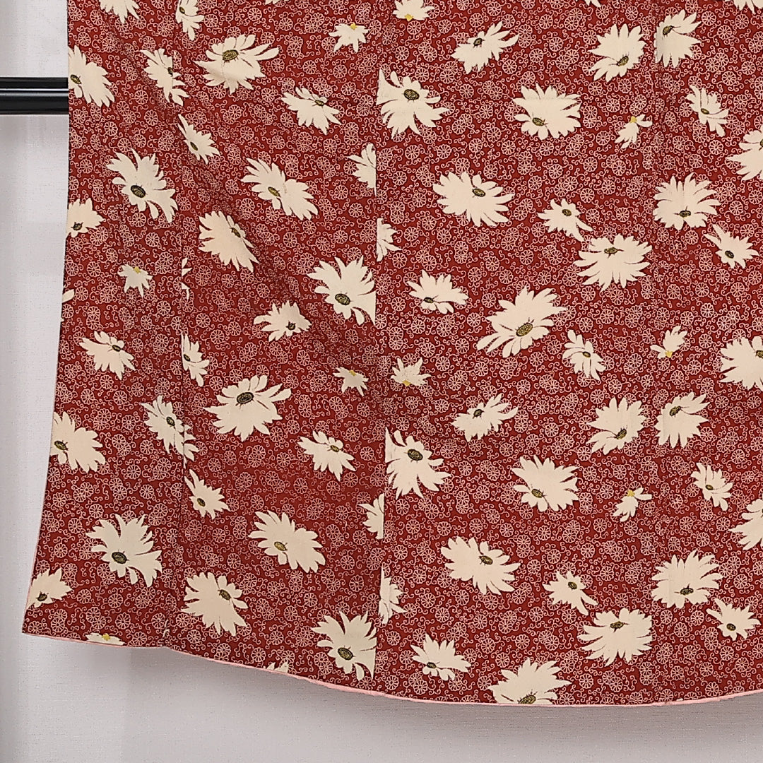 アンティーク 小紋 袷 身丈140cm 裄丈56cm 正絹 Aランク バチ衿 XSサイズ 菊 唐菊 赤系 M4 1221-12506