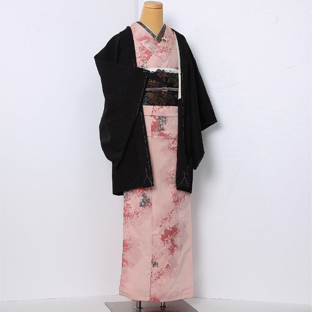 黒羽織 袷 身丈81cm 裄丈62cm 正絹 Sランク 一つ紋 (蔦) セミフォーマル Sサイズ 吉祥文様 黒系 RP 1233-12942