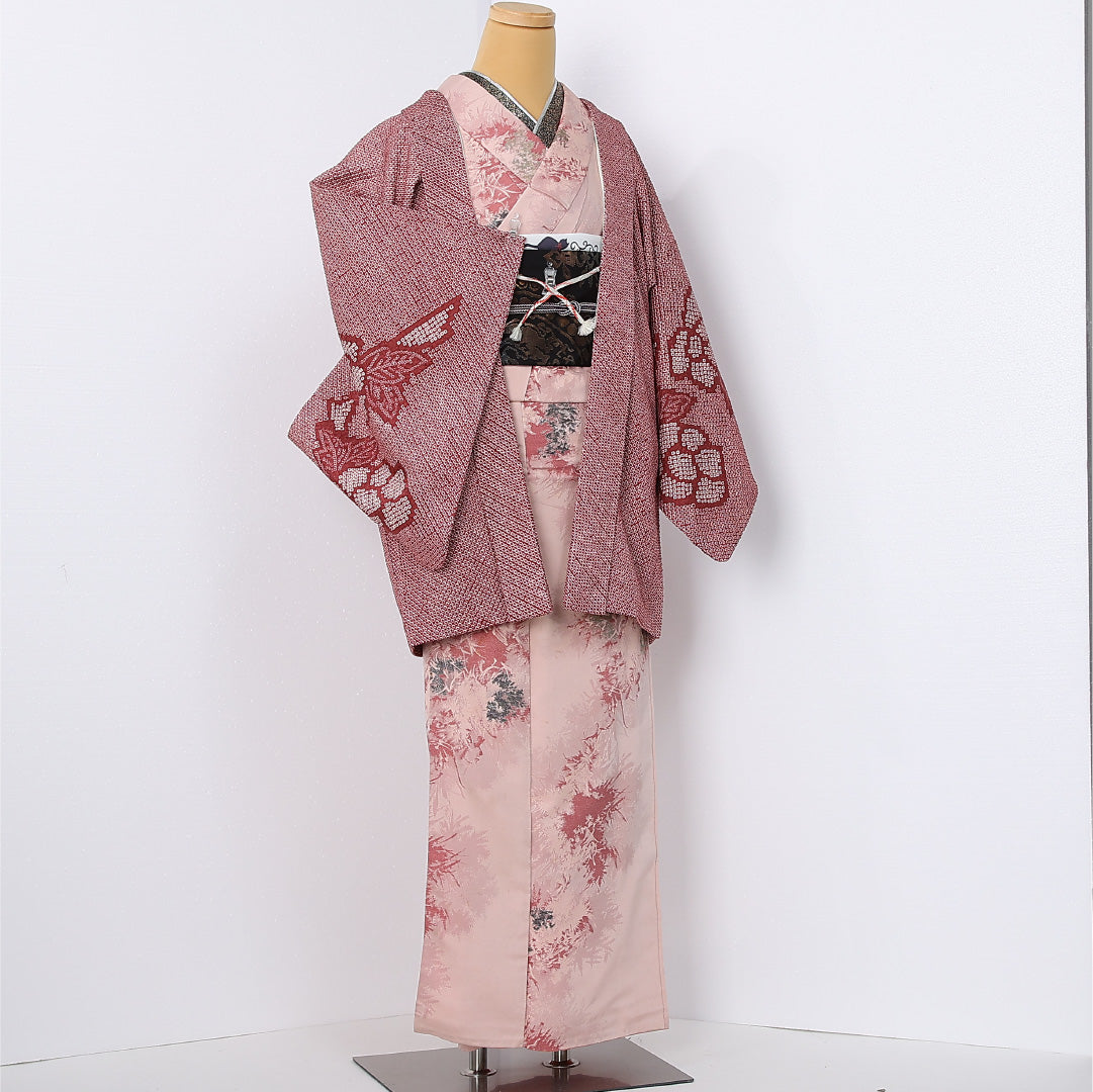 絵羽羽織 (総絞り) 袷 身丈80cm 裄丈65cm 正絹 Bランク インフォーマル Mサイズ 紐あり 花柄 赤系 LP 1234-12618