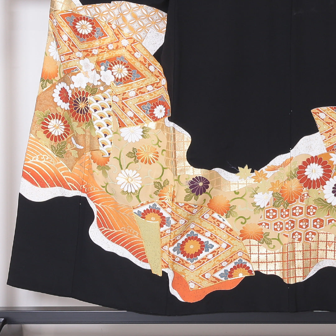 黒留袖 五つ紋 五三桐 身丈154cm 裄丈63cm Bランク 正絹 袷 比翼 広衿 S 吉祥文様 フォーマル 黒系 1211-F0210