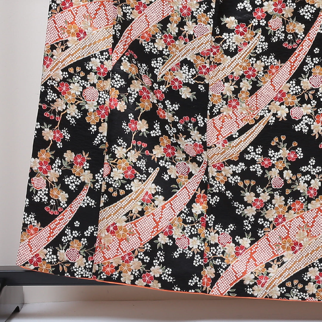 小紋 洗える着物 袷 身丈159cm 裄丈62cm ポリエステル Aランク Mサイズ 広衿 インフォーマル 古典柄 花柄 黒系 ピンク系 1215-01407