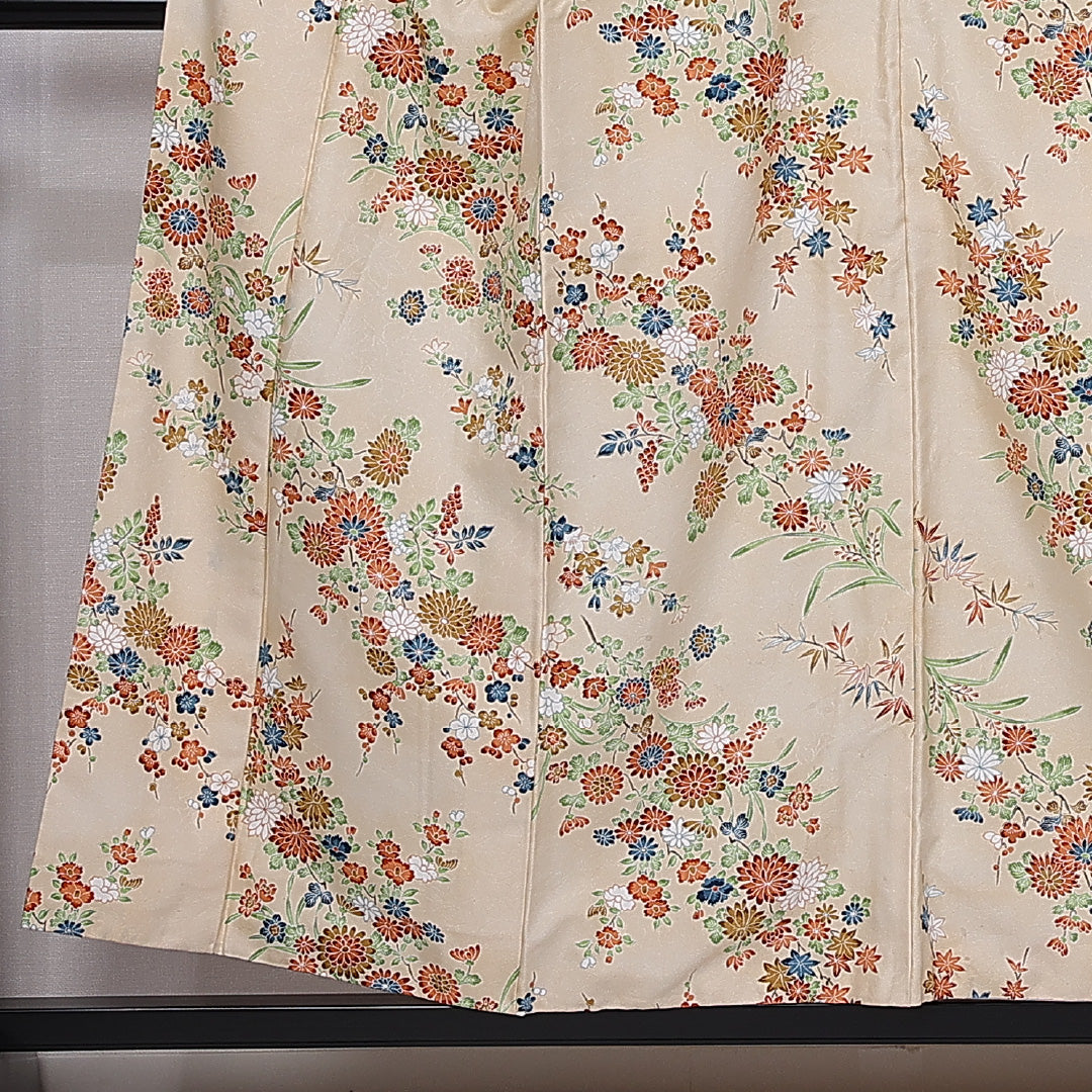 小紋 袷 身丈153cm 裄丈63cm 正絹 Aランク インフォーマル 広衿 Sサイズ 四季草花 クリーム系 RP 1221-11249