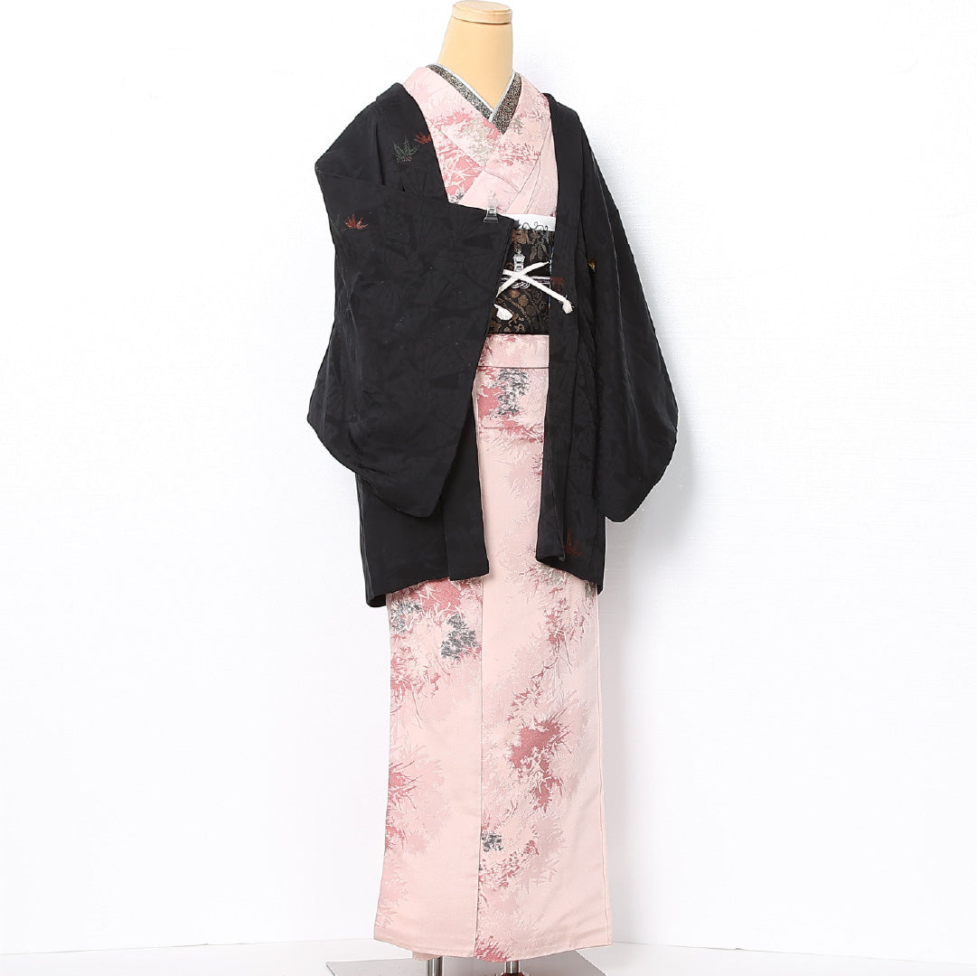 アンティーク 黒羽織 袷 身丈79cm 裄丈62cm 正絹 Aランク 一つ紋 (蔦) Sサイズ 紐あり 笹 黒系 RP 1233-12739