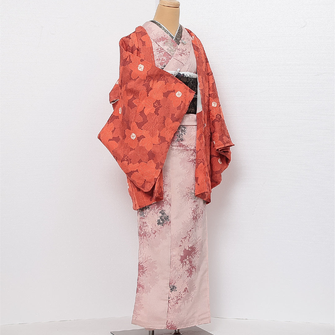 未使用品 洗える着物 羽織 袷 身丈80cm 裄丈66cm ポリエステル Nランク 紋意匠 (牡丹) カジュアル Mサイズ しつけ糸 朱系 RP 1232-13768