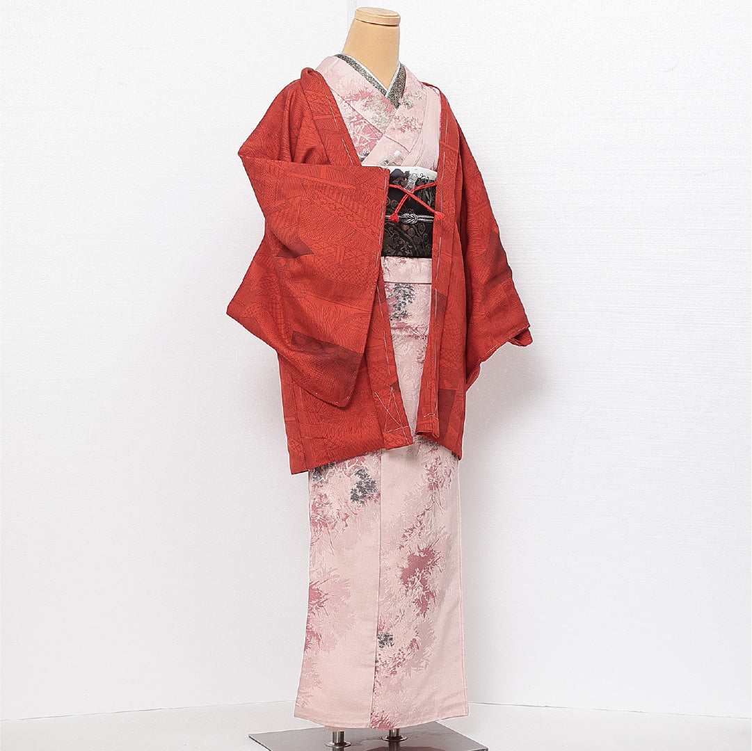 未使用品 羽織 袷 身丈81cm 裄丈64cm 正絹 Nランク カジュアル Mサイズ 紐あり しつけ糸 垣根 赤系 RP 1232-13753