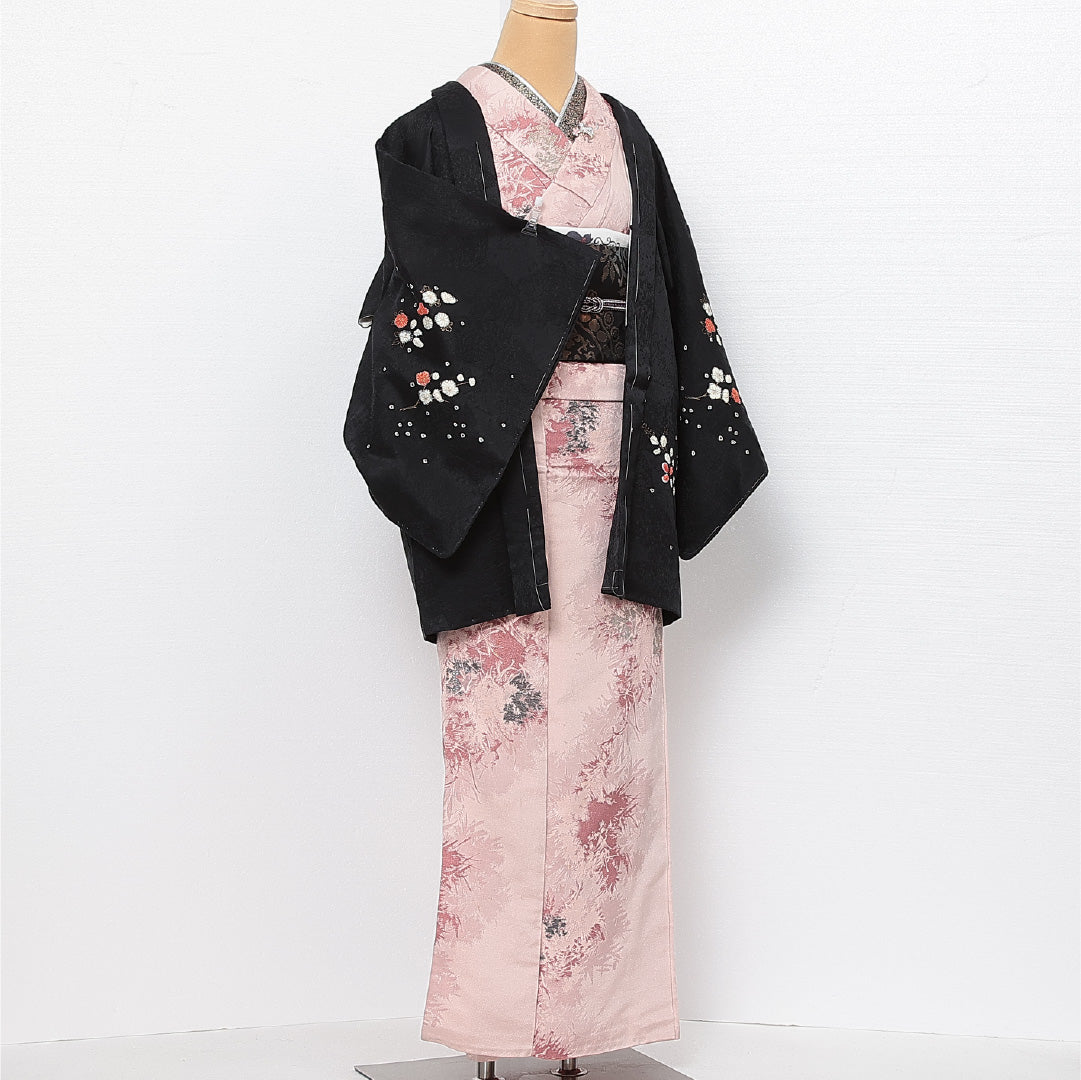 未使用品 絵羽羽織 袷 身丈77cm 裄丈62cm 正絹 Nランク インフォーマル Sサイズ 金彩 しつけ糸 花柄 黒系 RP 1234-13783