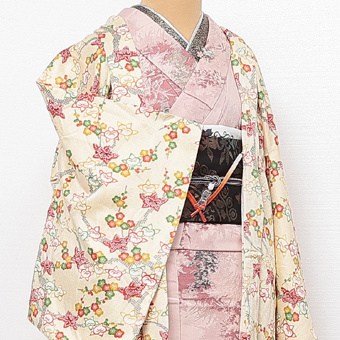未使用品 羽織 袷 身丈83cm 裄丈64cm 正絹 Sランク カジュアル Mサイズ 紐あり しつけ糸 梅 紅葉 橘 クリーム系 RP 1232-13818
