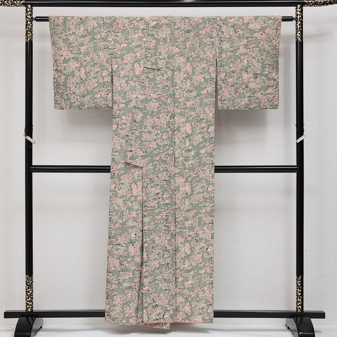 アンティーク 小紋 袷 お召 身丈152cm 裄丈64cm Aランク 正絹 広衿 Sサイズ 花柄 植物柄 可憐 華やか 緑系 ピンク系 1215-14466