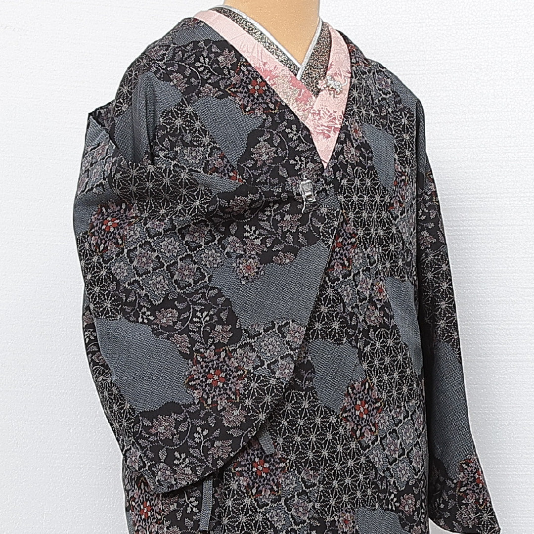 道中着 (大島紬) 袷 身丈87cm 裄丈67cm 正絹 Aランク インフォーマル Mサイズ 緯総絣 グレー系 RP 1236-13809