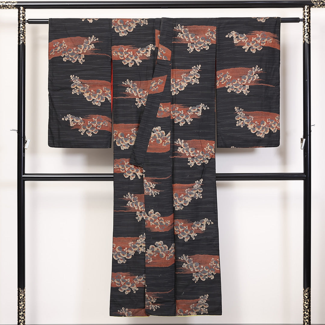 アンティーク お召 袷 身丈146cm 裄60.5cm 正絹 黒系 Cランク 1216-01279